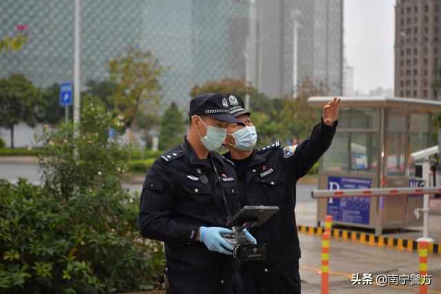 南宁出动警用无人机助力疫情防控